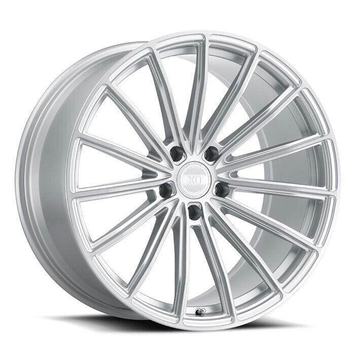 20x10.5 XO LUXURY 'LONDON' BRUSHED SILVER WHEEL